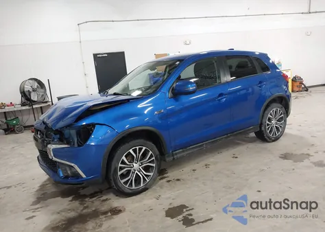 2019 Mitsubishi Outlander Sport 2.0 Es z USA, uszkodzony, nr VIN JA4AP3AU6KU031603